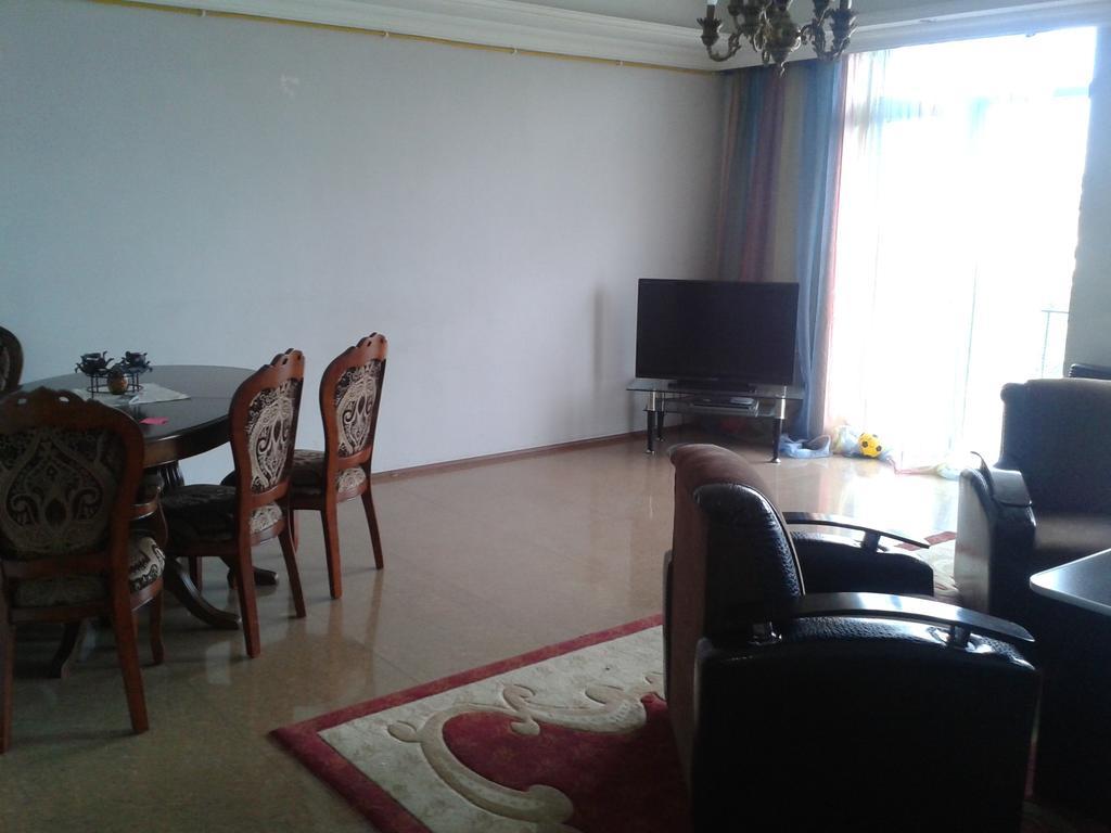 Apartment Chavchavadze 21 Batumi Phòng bức ảnh